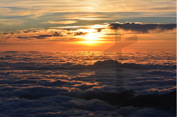 VEJAM! É O CORDEIRO DE DEUS